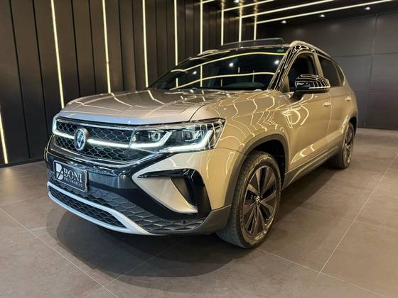 VOLKSWAGEN TAOS 2022