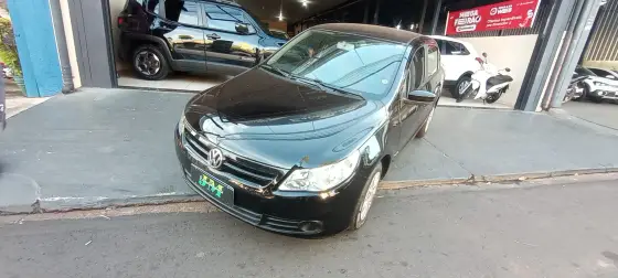 VOLKSWAGEN VOYAGE 2011