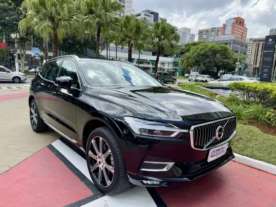 VOLVO XC60 2019