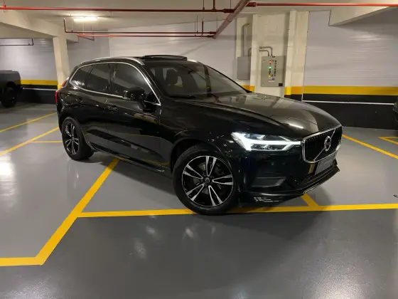 VOLVO XC60 2018