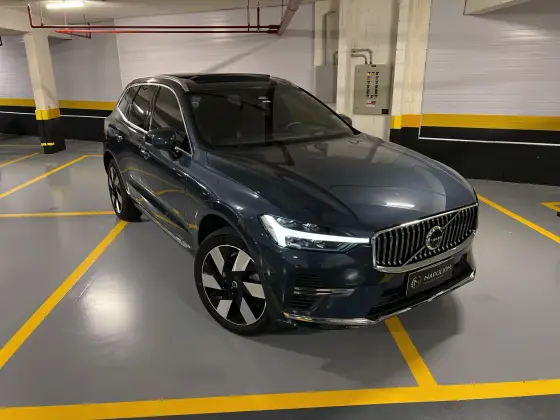 VOLVO XC60 2024