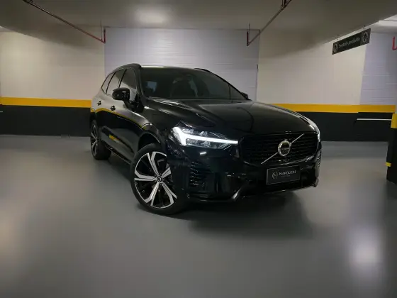 VOLVO XC60 2024