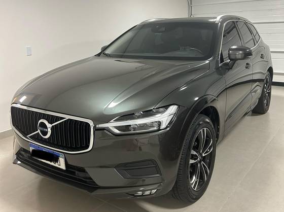 VOLVO XC60 2018