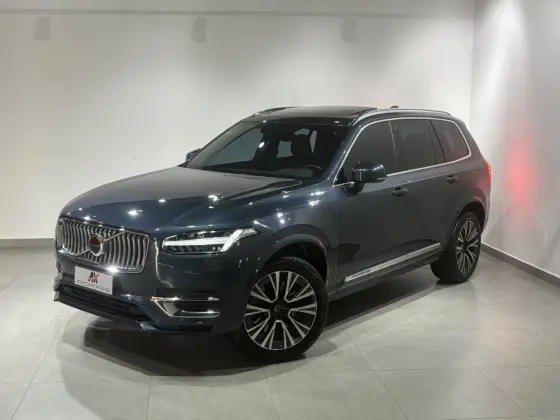 VOLVO XC90 2021