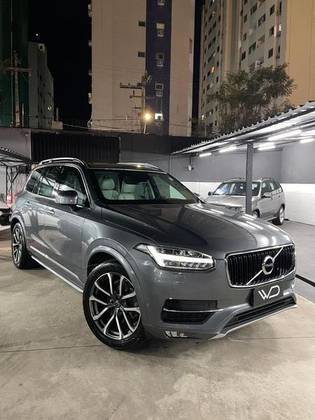 VOLVO XC90 2019