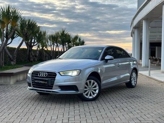 AUDI A3 2015