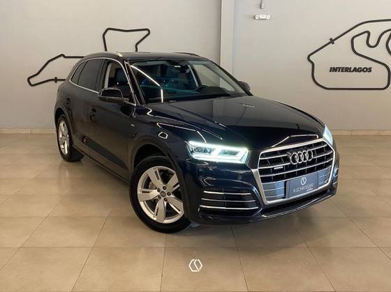 AUDI Q5 2020