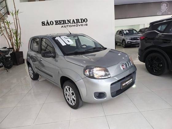 FIAT UNO 2016