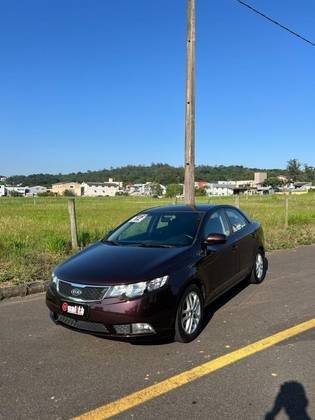KIA CERATO 2012