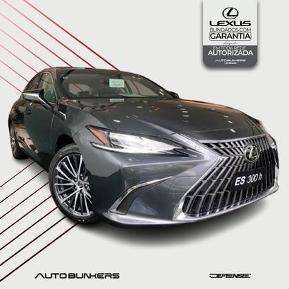 LEXUS ES 300h 2025