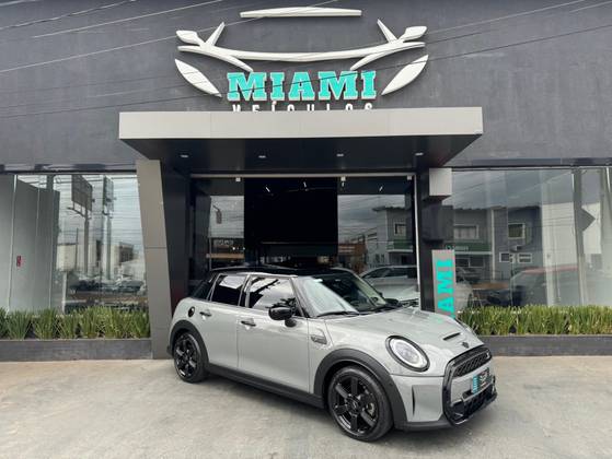 MINI COOPER 2023
