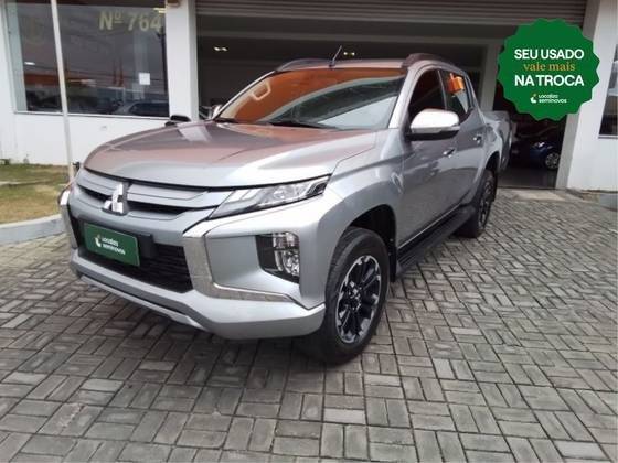 MITSUBISHI L200 TRITON 2023