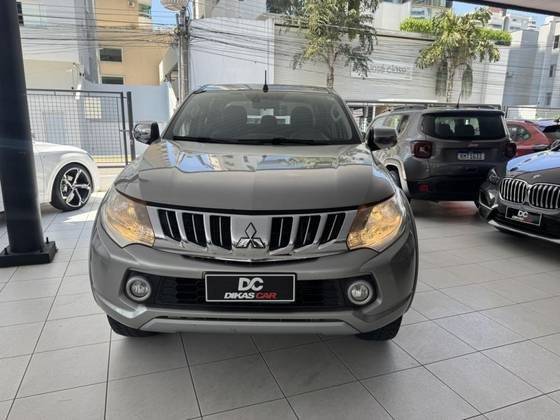 MITSUBISHI L200 TRITON 2018