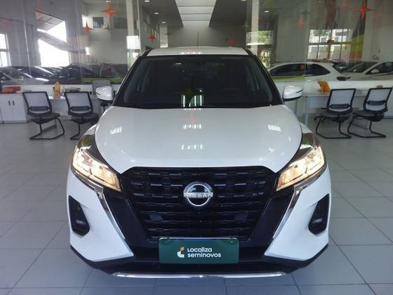 NISSAN KICKS 2024