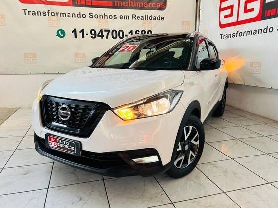 NISSAN KICKS 2020