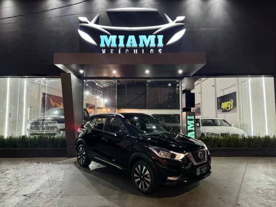 NISSAN KICKS 2017