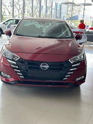 NISSAN VERSA 2025