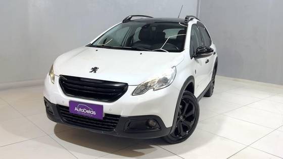 PEUGEOT 2008 2017