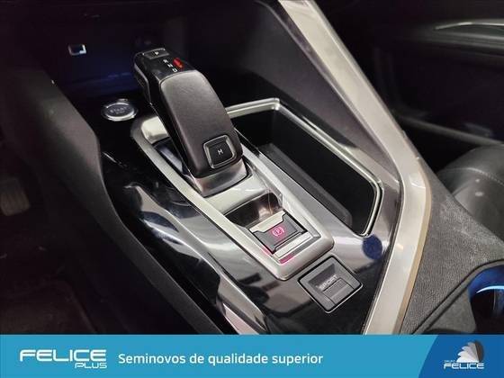 PEUGEOT 5008 2019