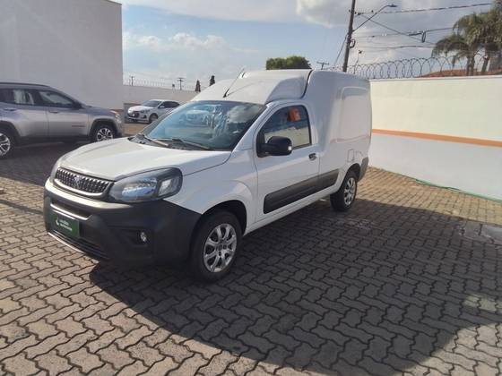 PEUGEOT PARTNER RAPID 2024