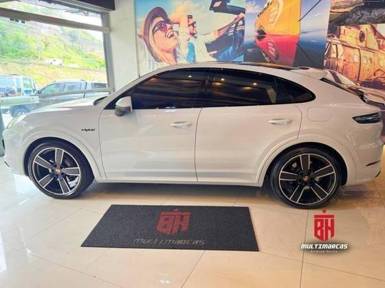 PORSCHE CAYENNE 2023