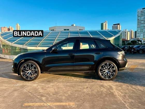 PORSCHE MACAN 2025