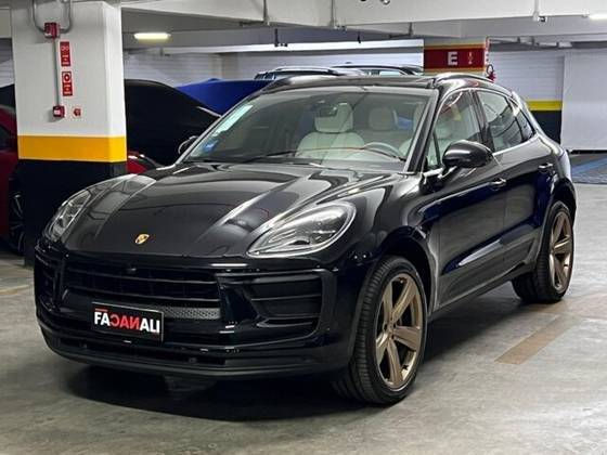 PORSCHE MACAN 2025