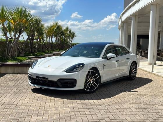 PORSCHE PANAMERA 2023