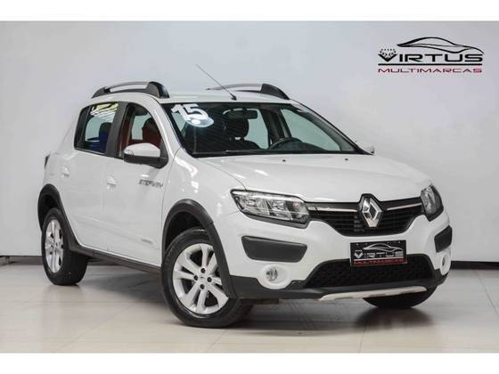 RENAULT SANDERO 2015