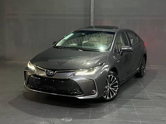 TOYOTA COROLLA 2025