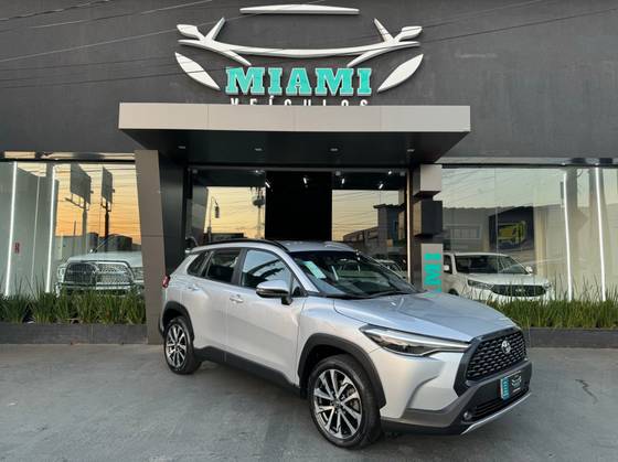 TOYOTA COROLLA CROSS 2022