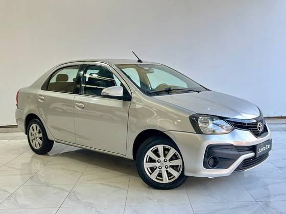 TOYOTA ETIOS 2020