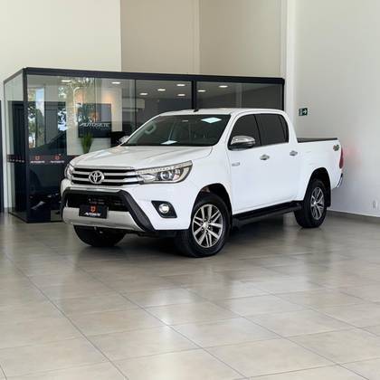 TOYOTA HILUX 2018