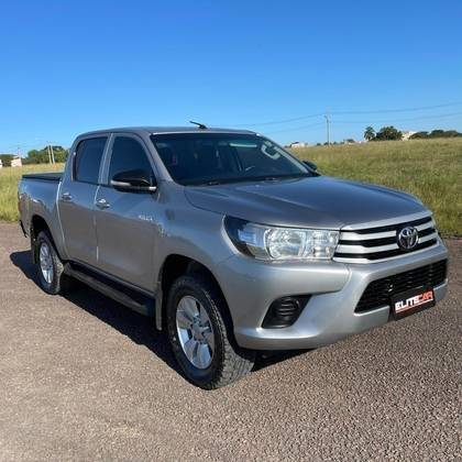 TOYOTA HILUX 2017