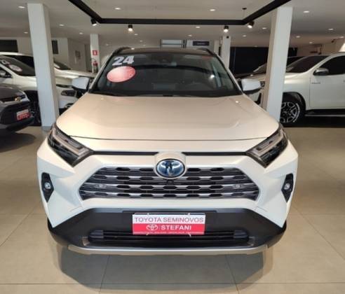 TOYOTA RAV4 2024