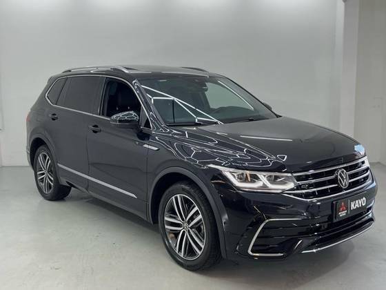 VOLKSWAGEN TIGUAN 2024