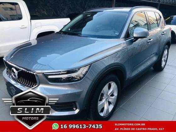 VOLVO XC40 2019
