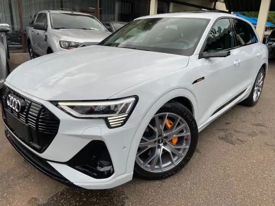 AUDI E-TRON 2020