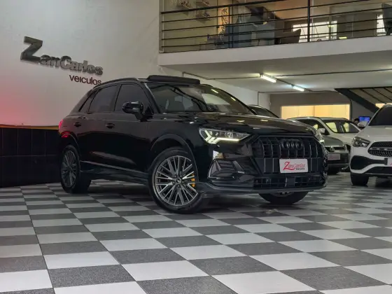 AUDI Q3 2021