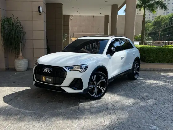 AUDI Q3 2024