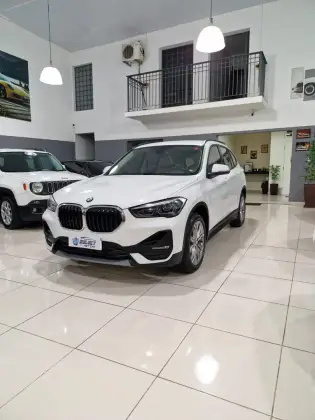 BMW X1 2021