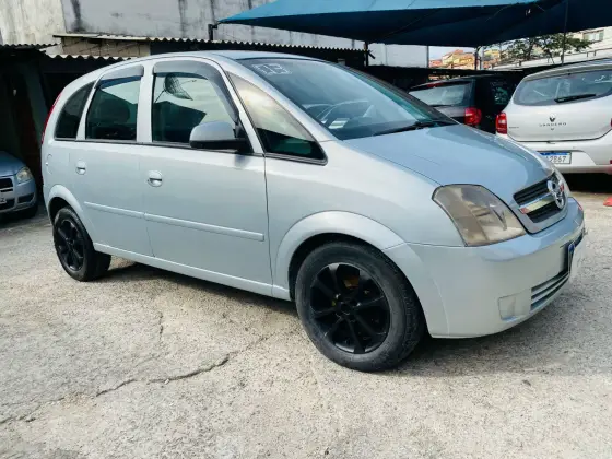 CHEVROLET MERIVA 2003