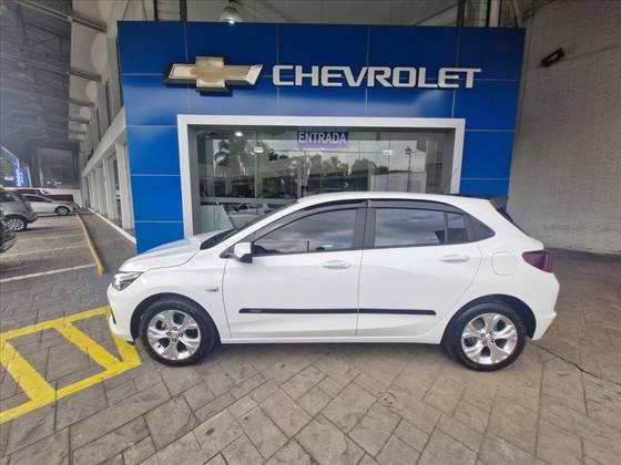 CHEVROLET ONIX 2024