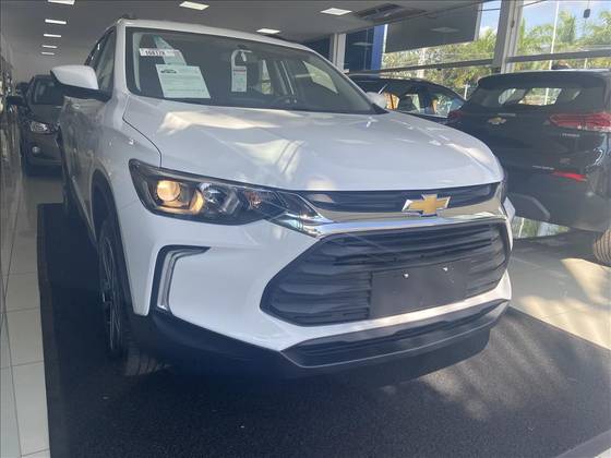 CHEVROLET TRACKER 2024