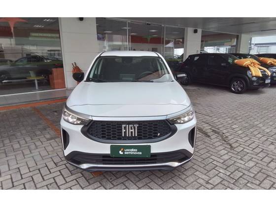 FIAT FASTBACK 2024
