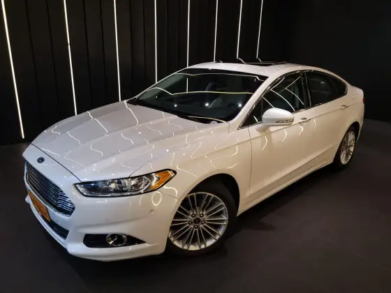 FORD FUSION 2015