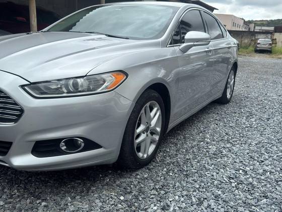 FORD FUSION 2014