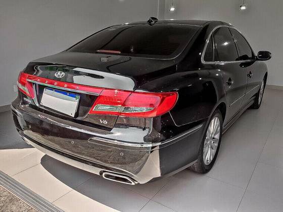 HYUNDAI AZERA 2008