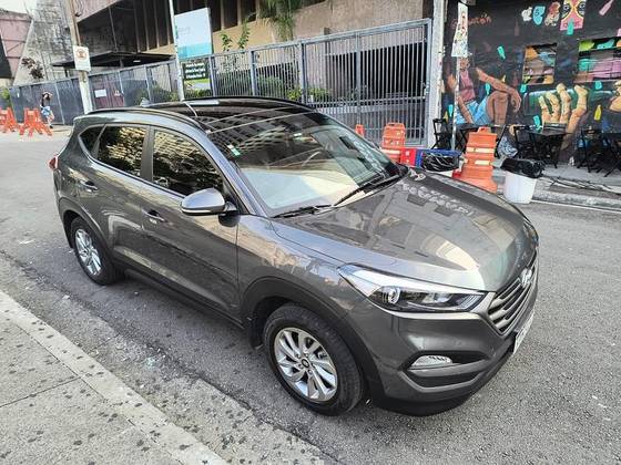 HYUNDAI TUCSON 2021