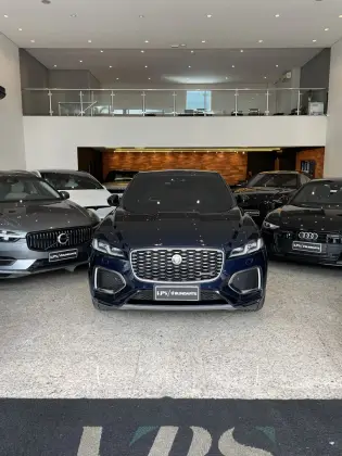 JAGUAR F-PACE 2024